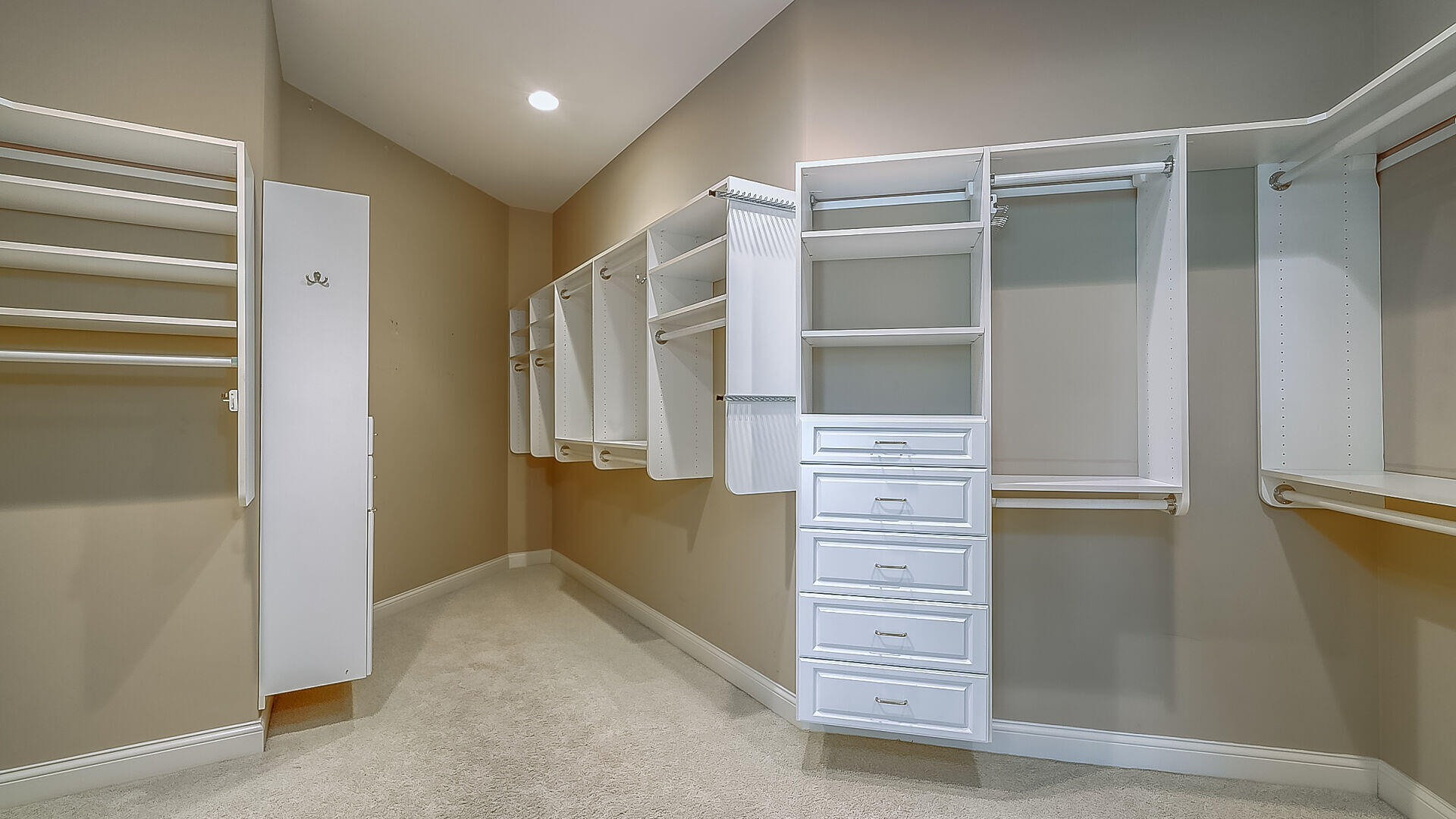 5820 Winchester Road Lexington, KY 40509 - Photo 41 of 88 034-1920x1080-photo