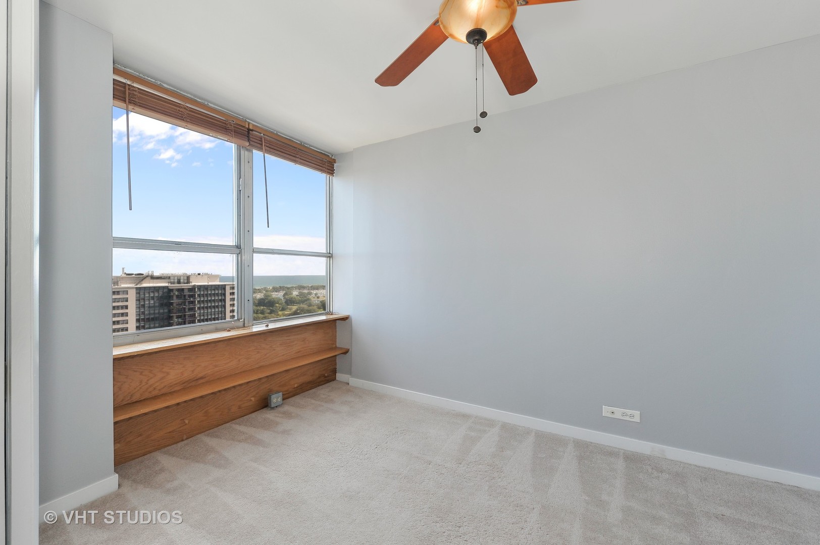 655 West Irving Park Road, Unit 2106 Chicago, IL 60613 - Photo 11 of 15