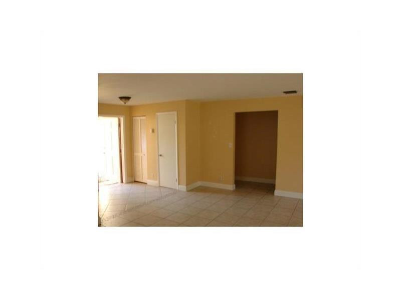 2500 Raleigh Street Hollywood, FL 33020 - Photo 4 of 4 Exterior Front