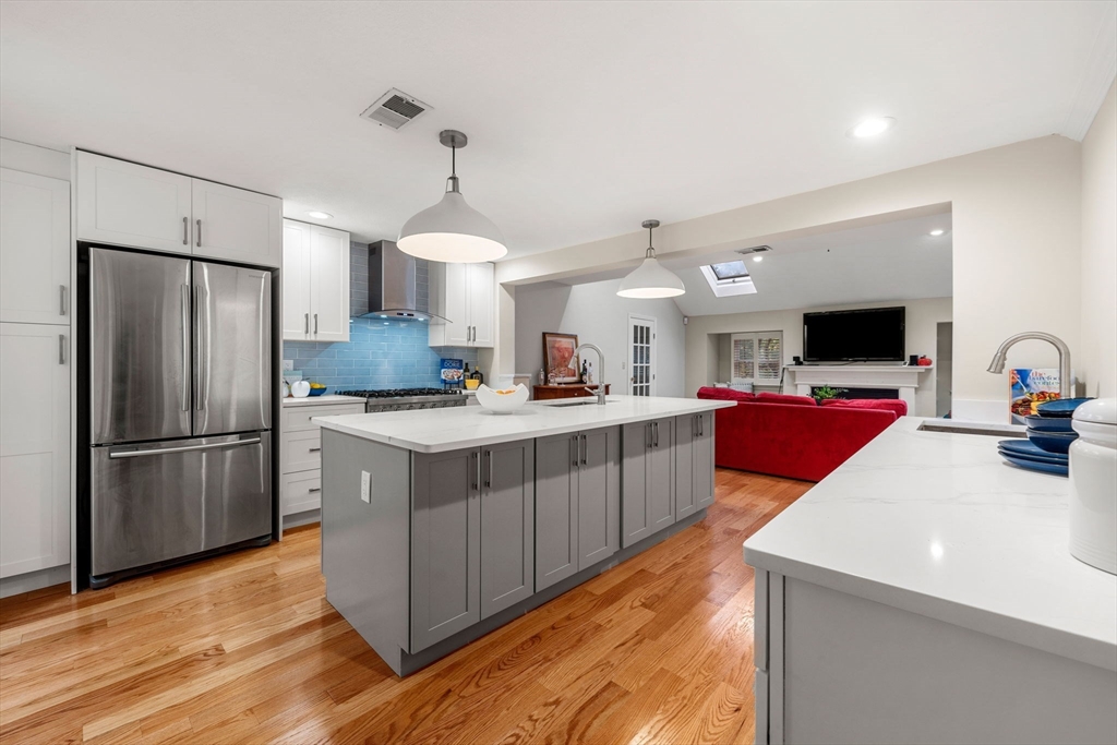 2 Tamys Lane Andover, MA 01810 - Photo 3 of 42