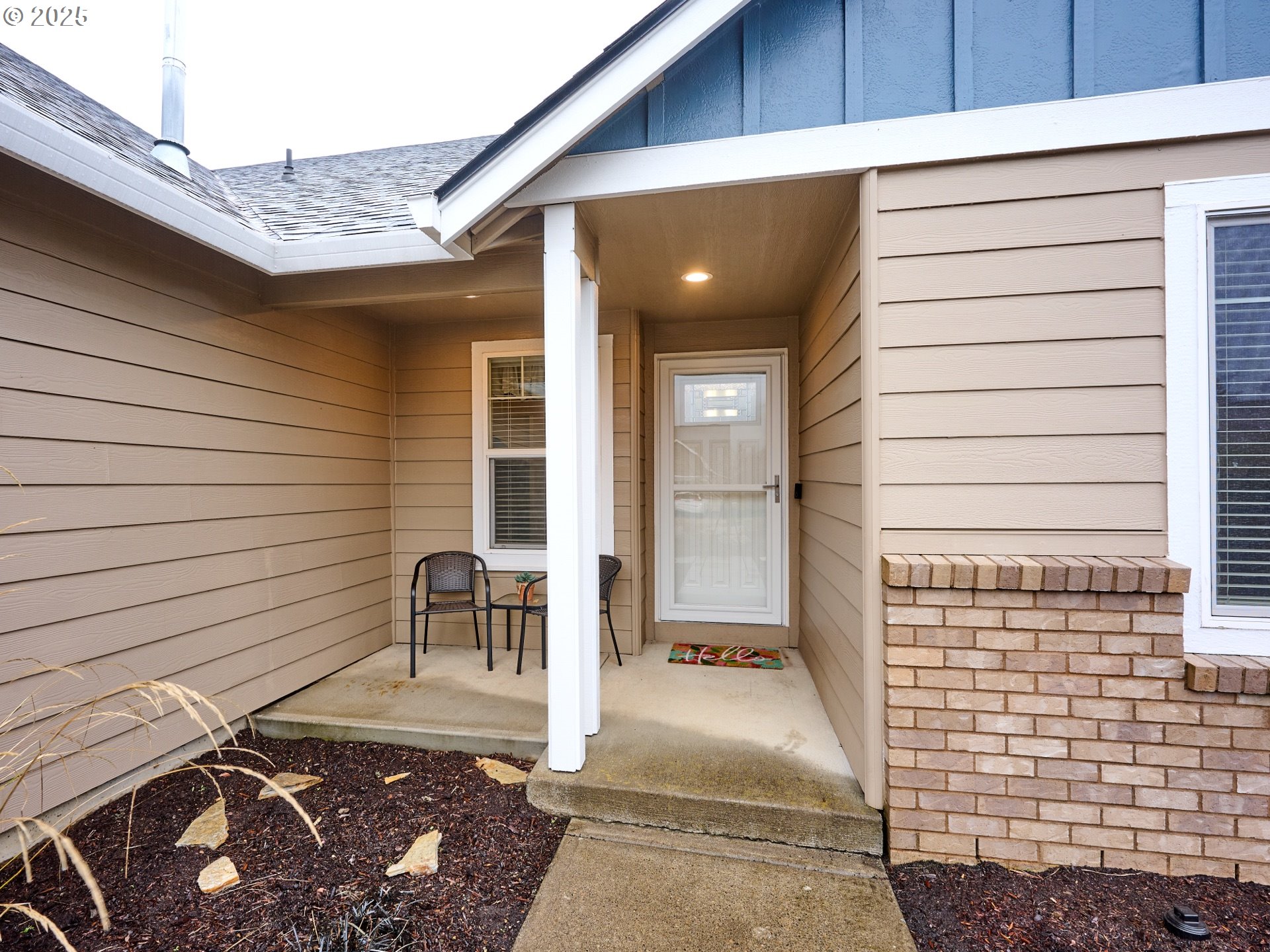 1353 Jodi Drive Silverton, OR 97381 - Photo 4 of 48 a view of outdoor space