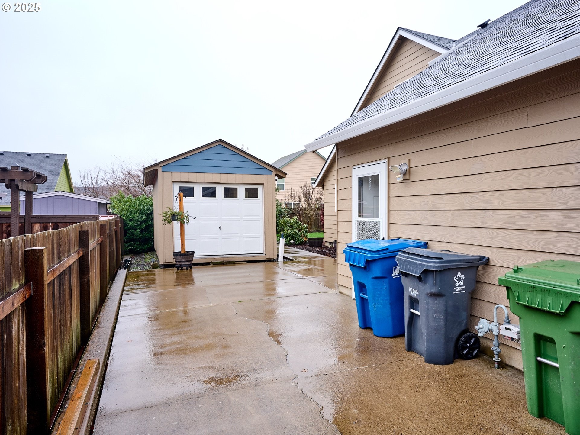 1353 Jodi Drive Silverton, OR 97381 - Photo 47 of 48 a view of a storage & utility room