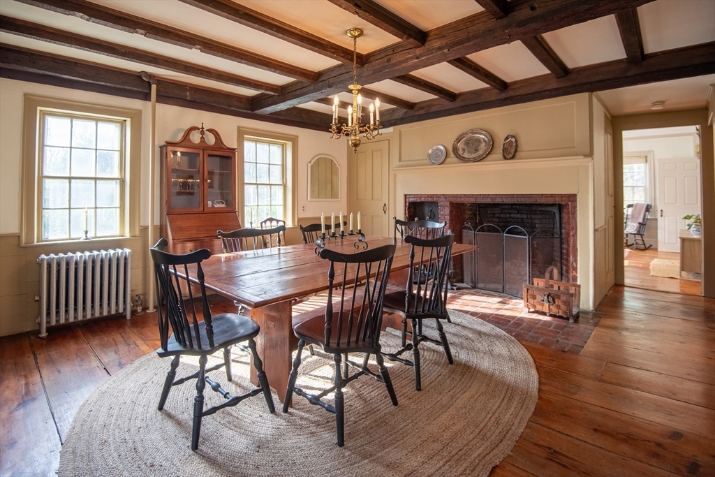 58 Hudson Road Sudbury, MA 01776 - Photo 8 of 42 Gallery Image 8