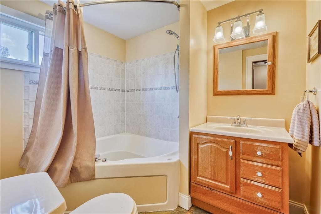 256 Stone Road Greece, NY 14616 - Photo 31 of 47 Gallery Image 31