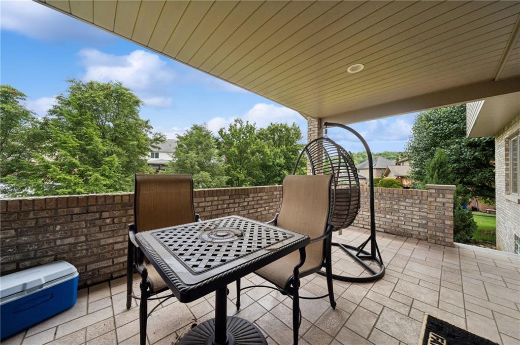 809 Rembrandt Circle Irwin, PA 15642 - Photo 38 of 41