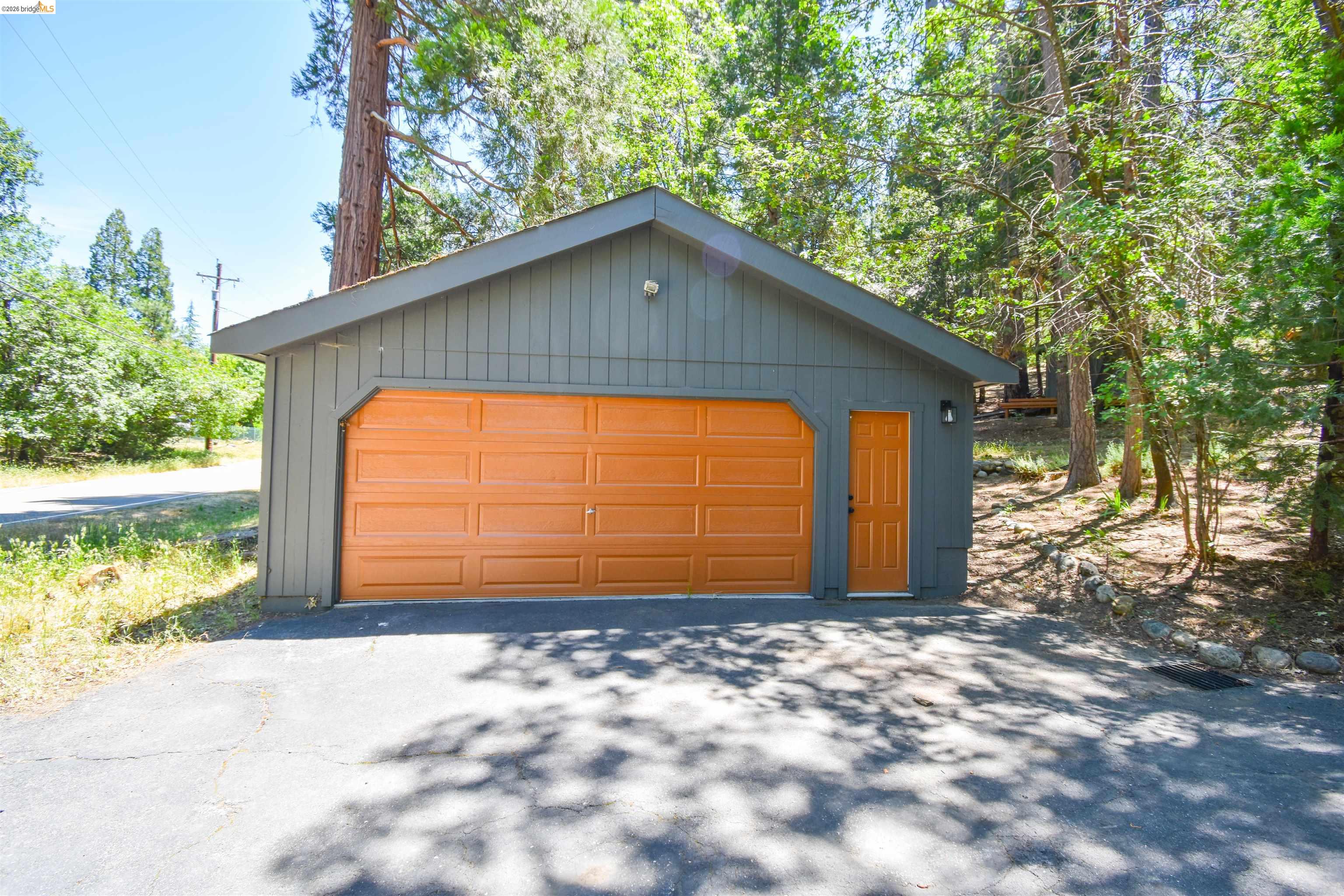 22532 Longeway Road Sonora, CA 95370 - Photo 6 of 27
