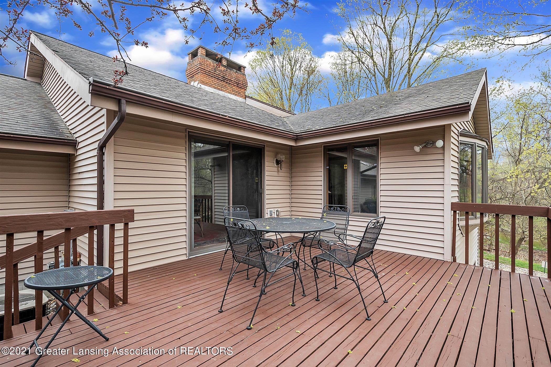2900 Pine Tree Road Lansing, MI 48911 - Photo 37 of 51 41-2900 Pine Tree Rd-WindowStill-Real-Es