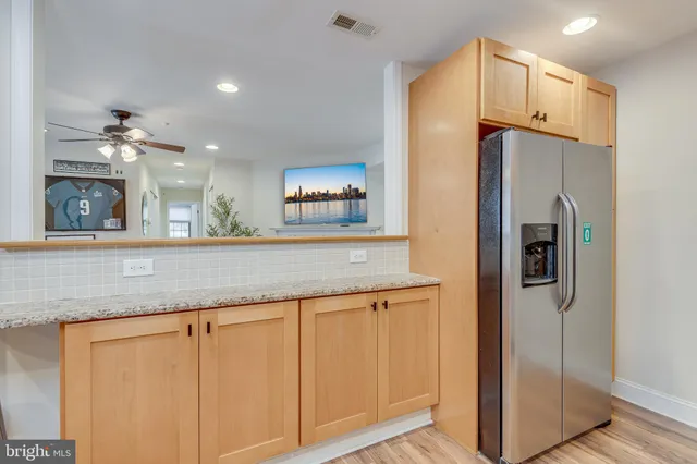 $264,900 | 6 Carter Braxton Bldg, Turnersville, NJ 08012