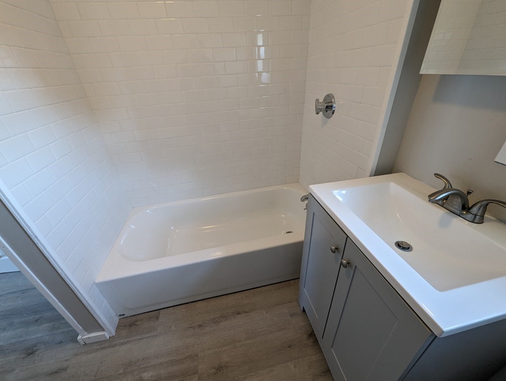 22 Flint Street Fall River, MA 02723 - Photo 14 of 27 Gallery Image 14
