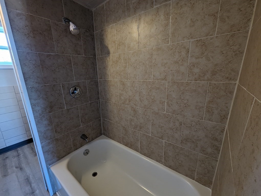 22 Flint Street Fall River, MA 02723 - Photo 6 of 27 Gallery Image 6