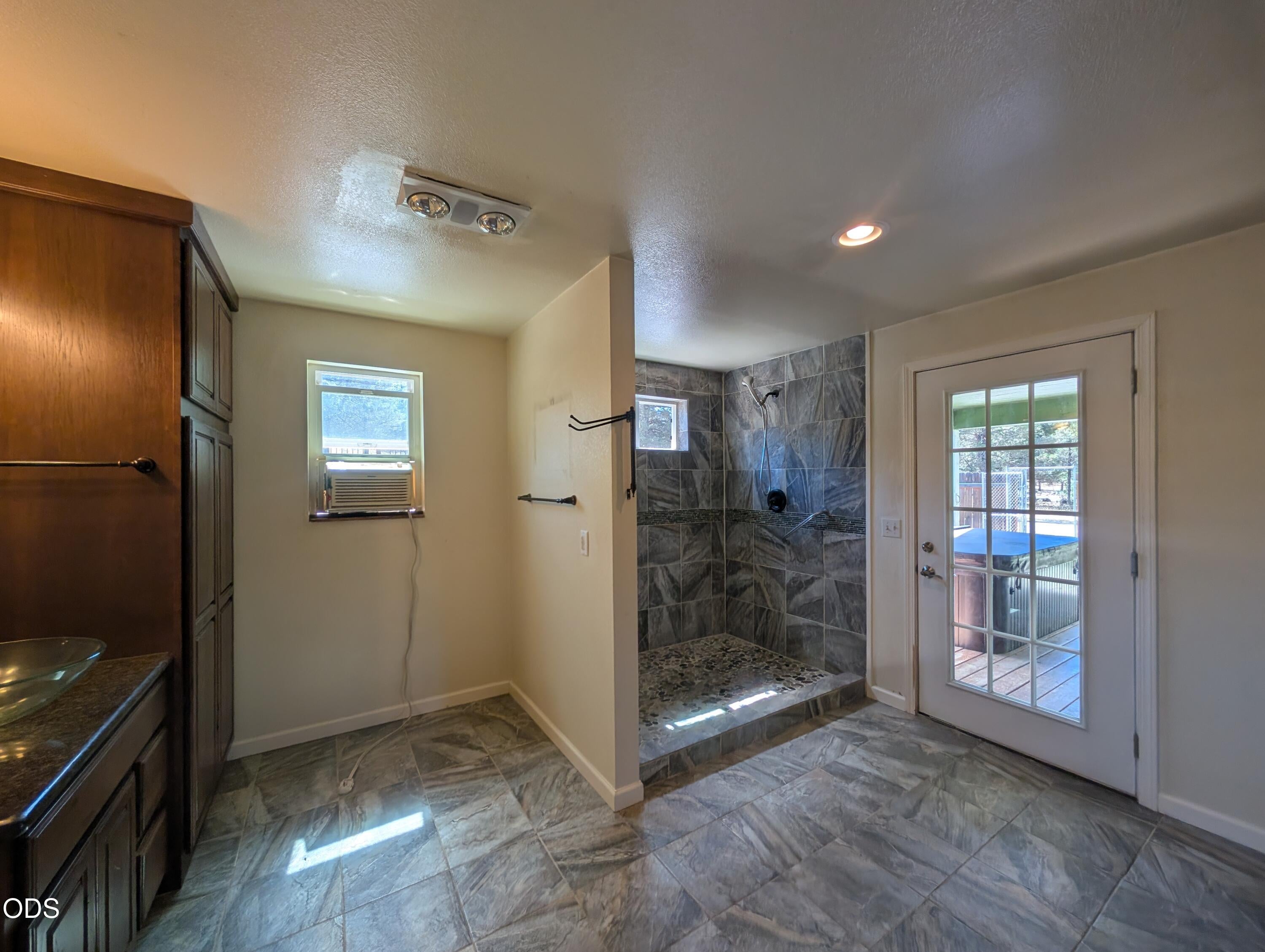 15527 Buck Road Klamath Falls, OR 97603 - Photo 29 of 38