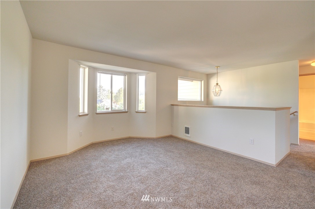 319 R Street Southeast Auburn, WA 98002 - Photo 17 of 37 Gallery Image 17