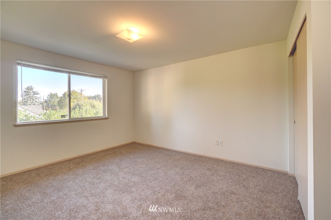 319 R Street Southeast Auburn, WA 98002 - Photo 23 of 37 Gallery Image 23