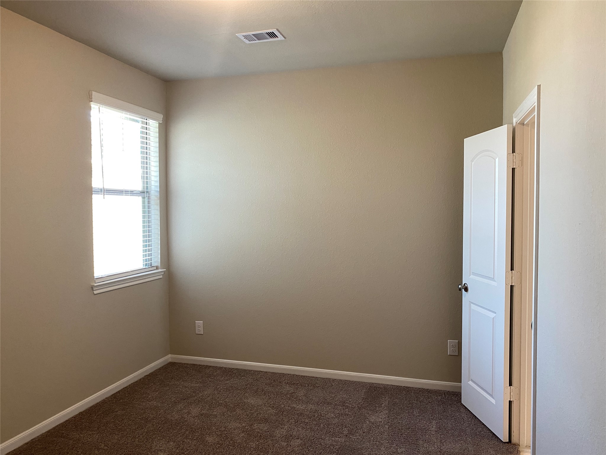 5255 Prairie Terrace Lane Fulshear, TX 77441 - Photo 14 of 28 One of the two secondary bedrooms.
