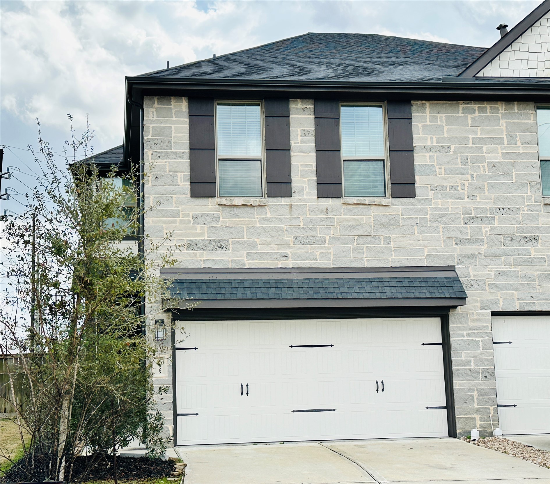5255 Prairie Terrace Lane Fulshear, TX 77441 - Photo 22 of 28 Great 3-bedroom, 2.5 bath townhome in gorgeous Cross Creek Ranch.