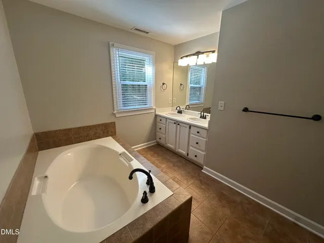 $2,200 | 160 Lystra Hills Lane, Unit A, Chapel Hill, NC 27517