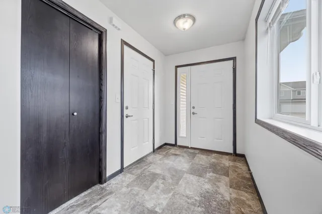 $279,900 | 1324 4th Street Northwest, West Fargo, ND 58078