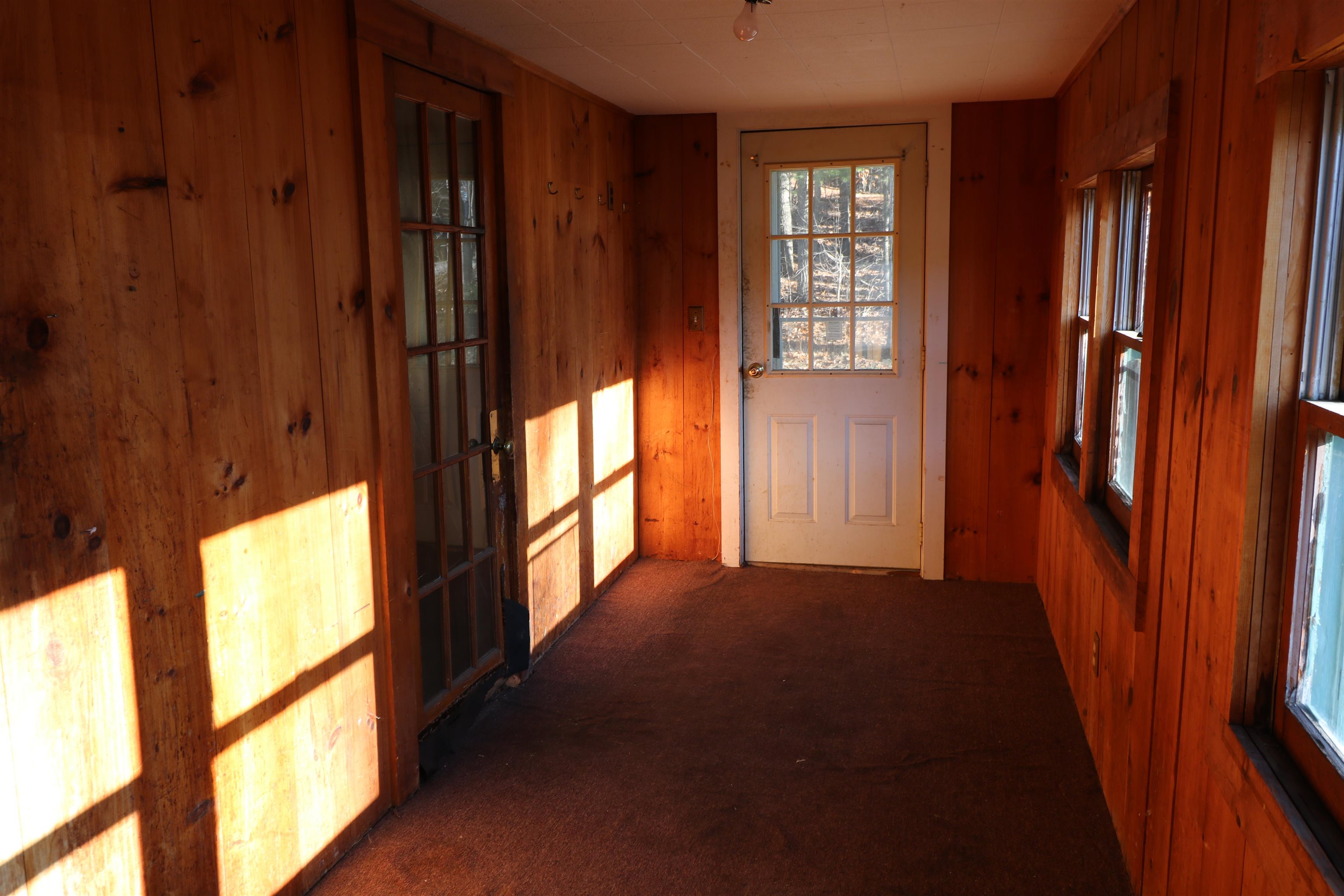79 Turnpike Road Jaffrey, NH 03452 - Photo 4 of 32
