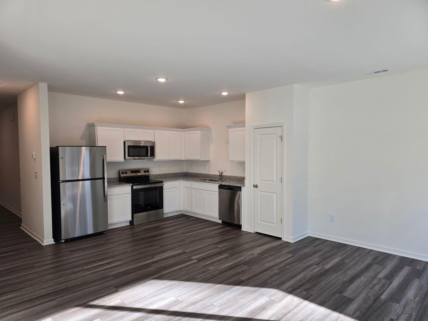 2102 Trailside Drive Durham, NC 27704 - Photo 4 of 25 Photo #5