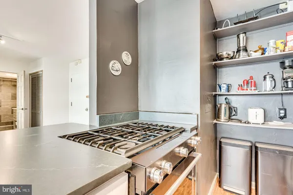 $2,998 | 1545 18th Street Northwest, Unit 403, Washington, DC 20036