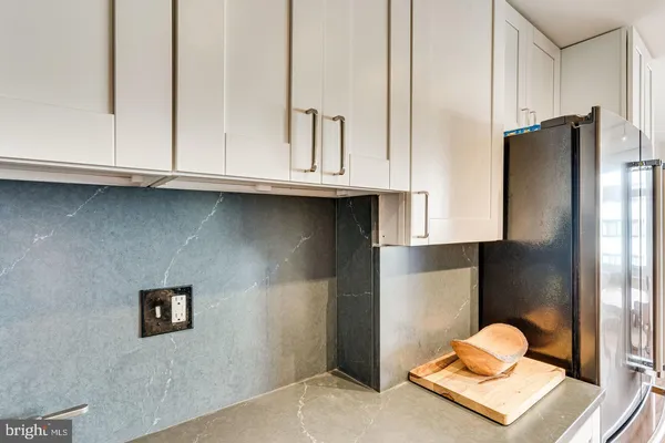 $2,998 | 1545 18th Street Northwest, Unit 403, Washington, DC 20036