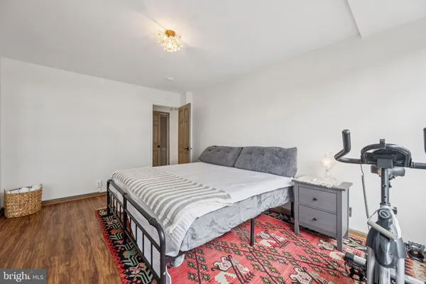 $2,998 | 1545 18th Street Northwest, Unit 403, Washington, DC 20036