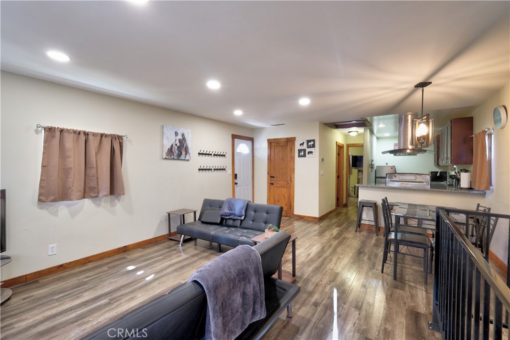 29251 Lake Brook Avenue Cedar Glen, CA 92321 - Photo 13 of 32