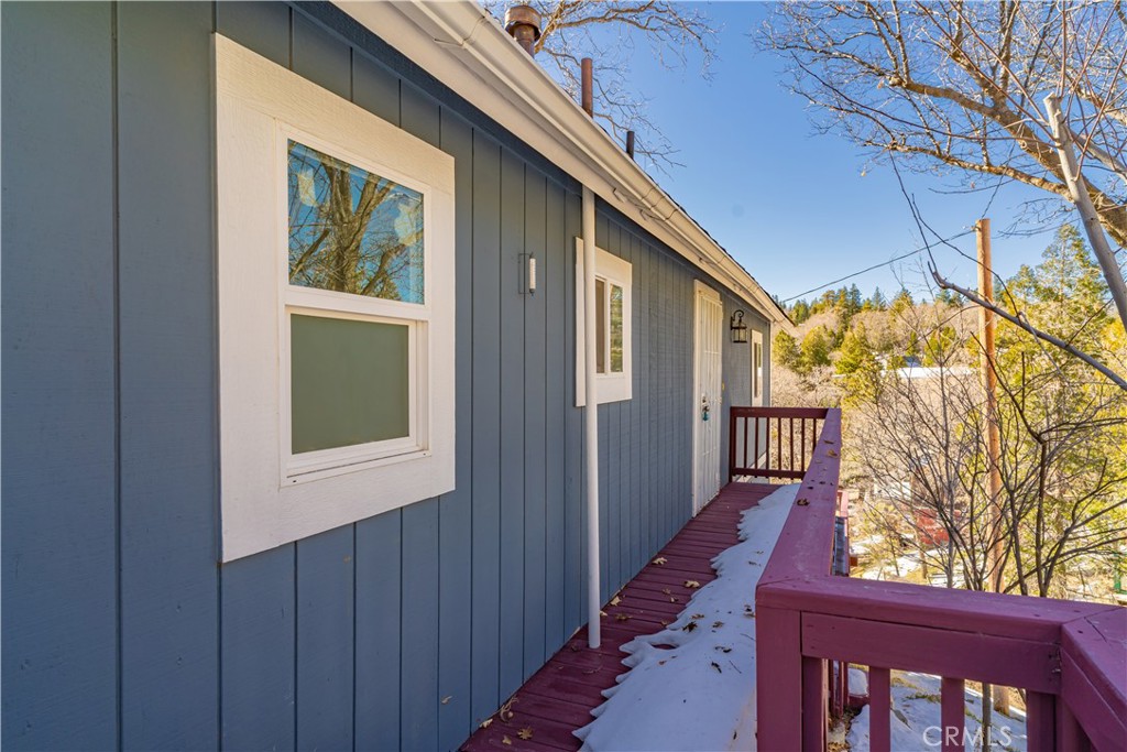 29251 Lake Brook Avenue Cedar Glen, CA 92321 - Photo 4 of 32