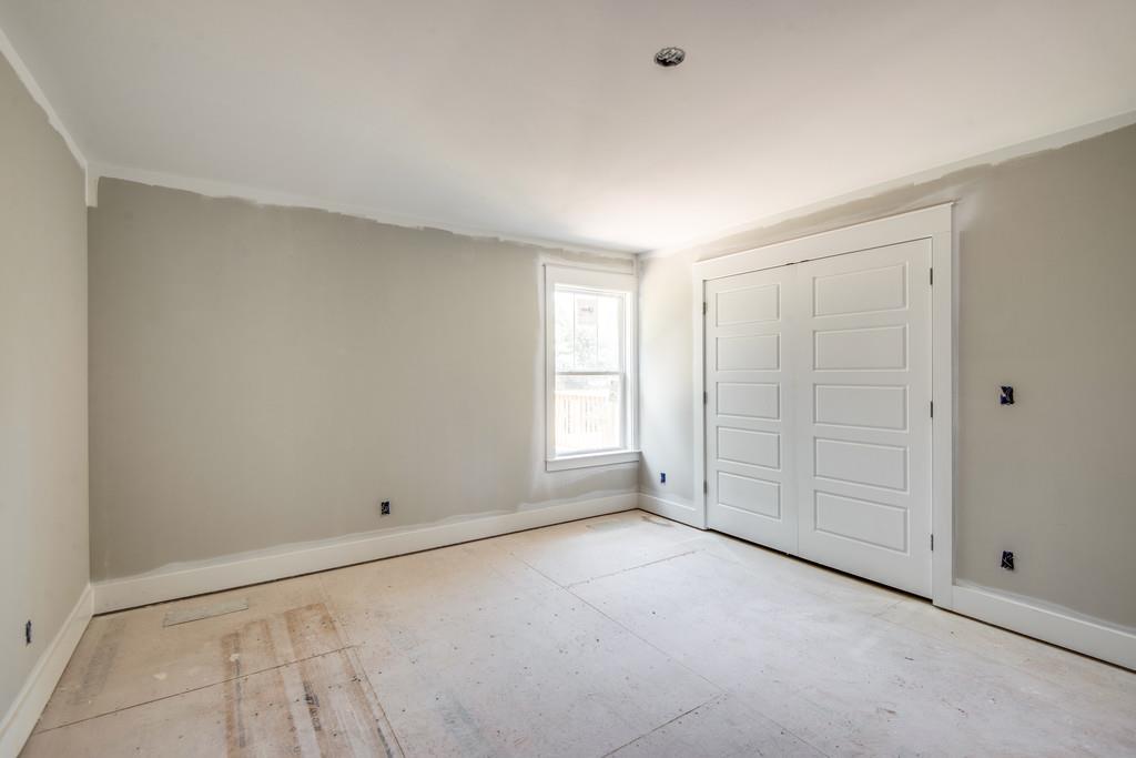 807 Blakemore Road Dickson, TN 37055 - Photo 20 of 26 a view of an empty room