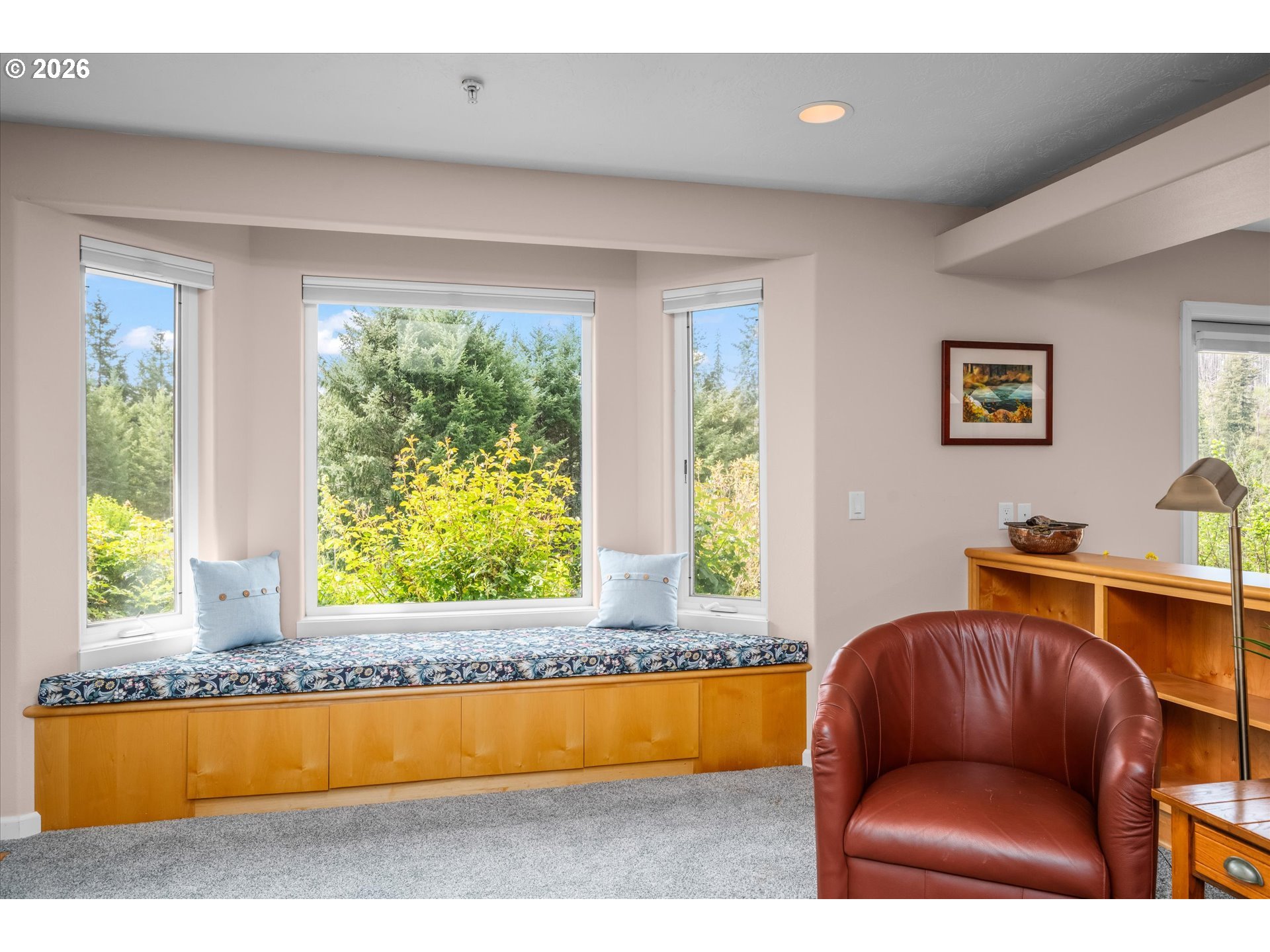 45947 North Gate Creek Road Vida, OR 97488 - Photo 10 of 48