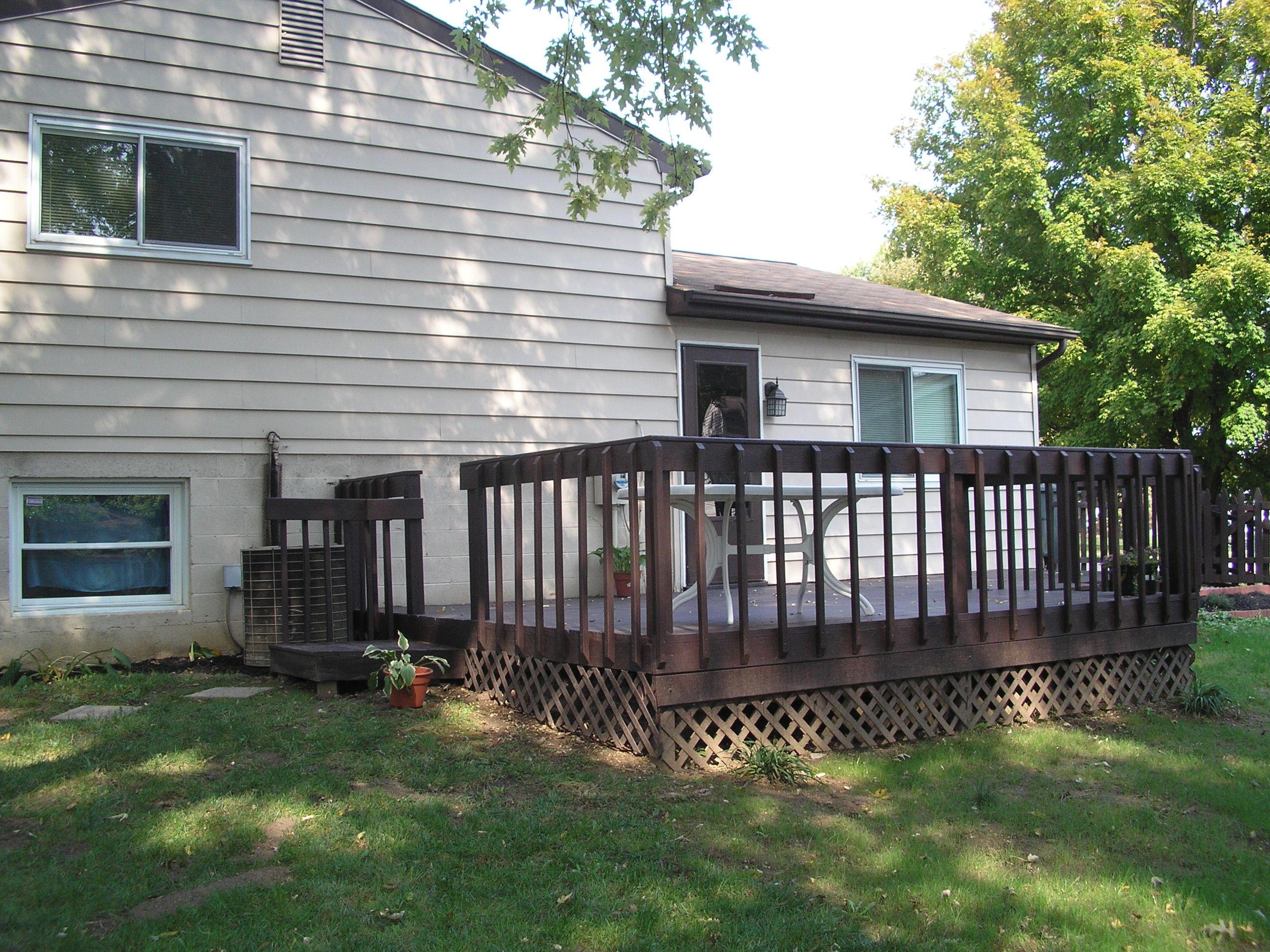 4586 Stonehedge Road Columbus, OH 43231 - Photo 23 of 27
