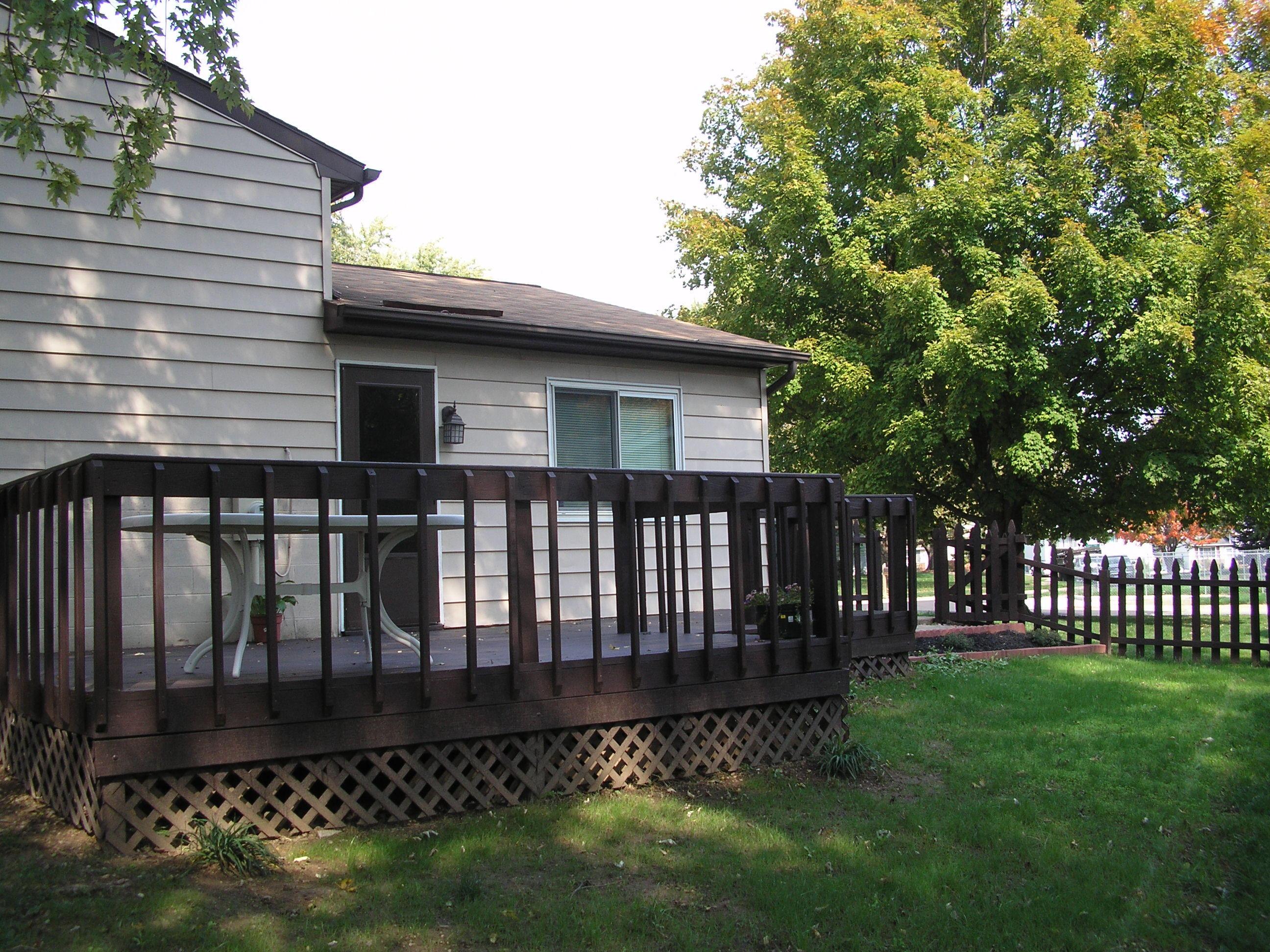 4586 Stonehedge Road Columbus, OH 43231 - Photo 24 of 27