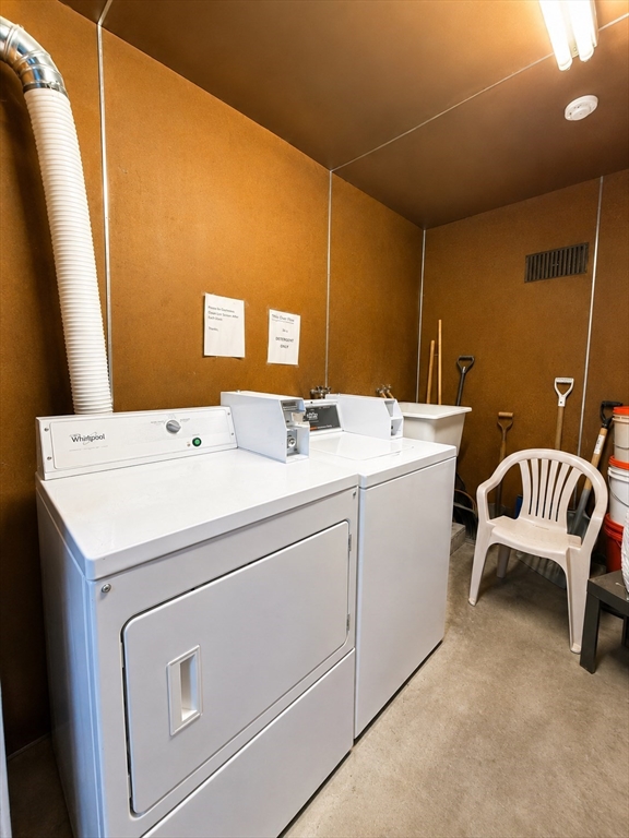 2 Alexander Avenue, Unit 2 Clinton, MA 01510 - Photo 7 of 13 Gallery Image 7