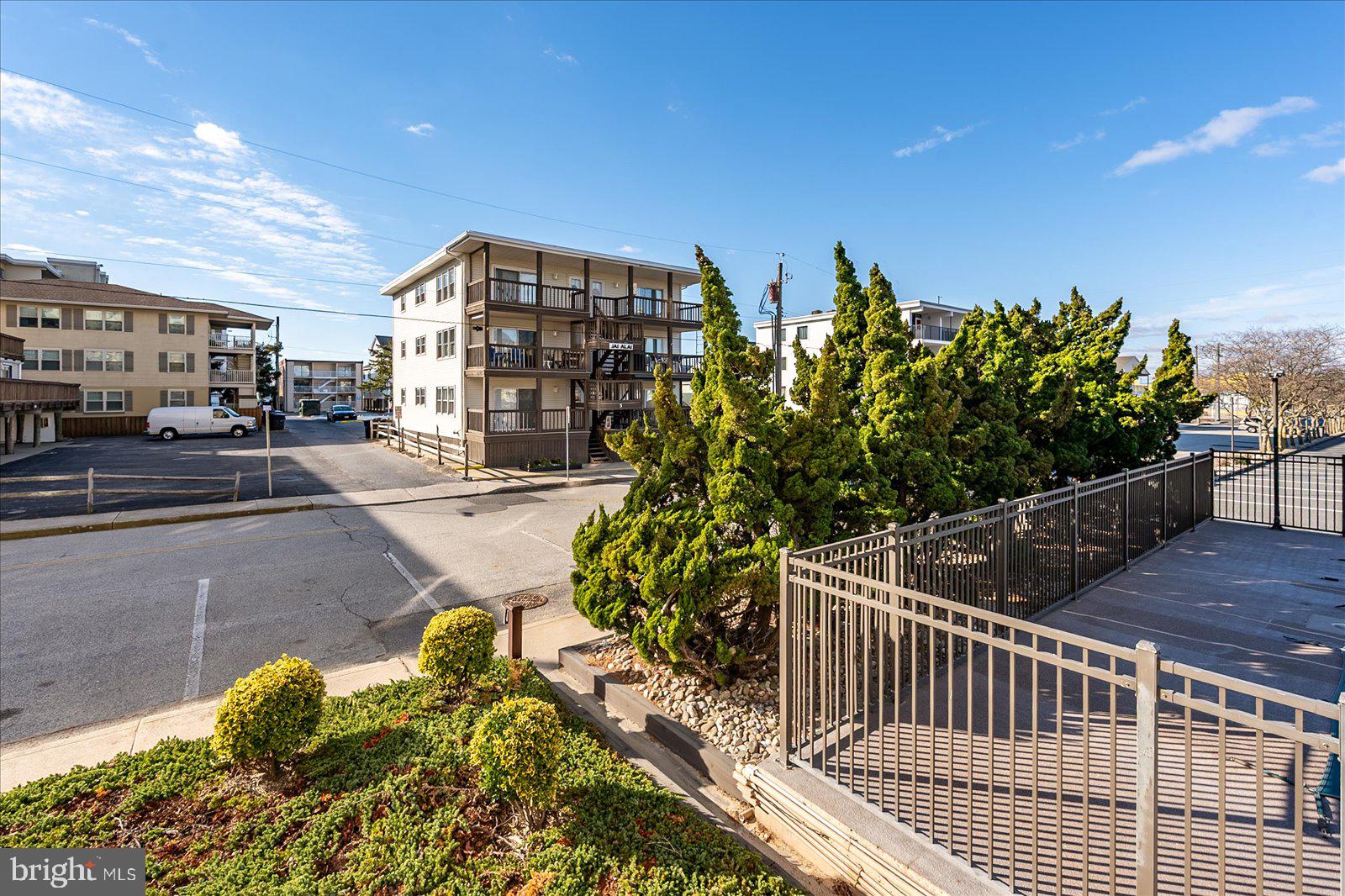 5801 Atlantic Avenue, Unit 101 Ocean City, MD 21842 - Photo 30 of 50 a view of a balcony with city view