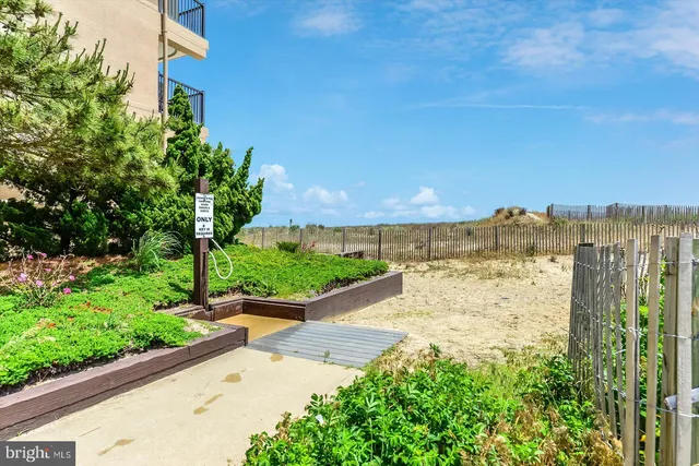 a view of a terrace view