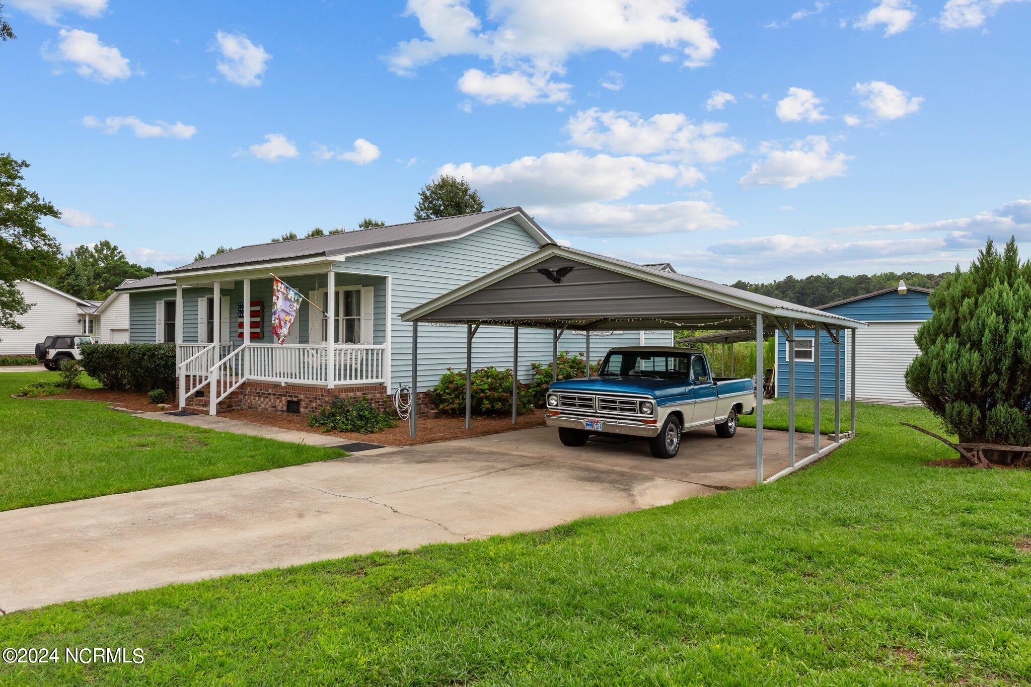 3398 Alvin Road Grimesland, NC 27837 - Photo 32 of 52 32-web-or-mls-_S0A7828