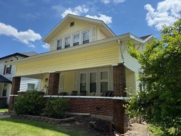 $219,900 | 66 West High Street, New Concord, OH 43762