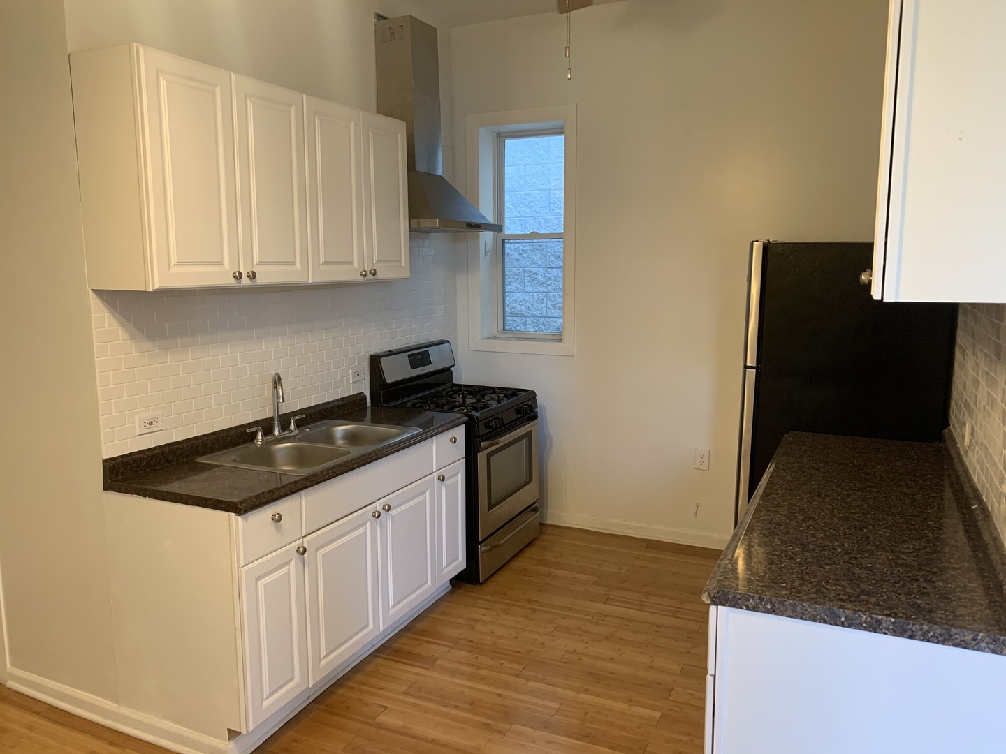 543 North Noble Street, Unit 3R Chicago, IL 60642 - Photo 5 of 9