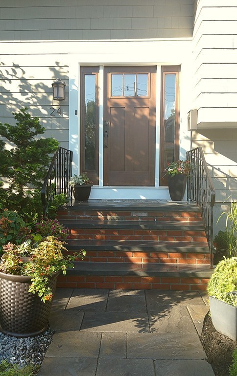 24 Marion Road Marblehead, MA 01945 - Photo 15 of 23