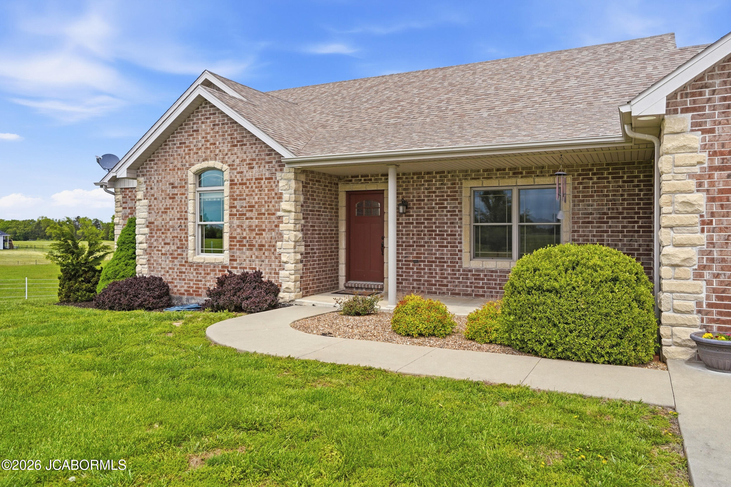 2131 State Rd Y New Bloomfield, MO 65063 - Photo 3 of 60