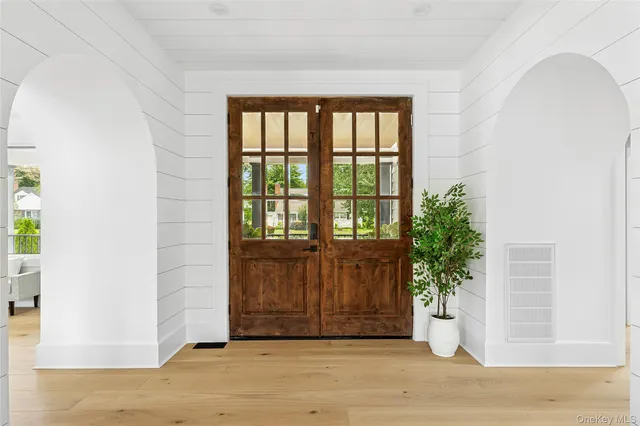 $2,799,000 | 132 Arthur Street, Garden City, NY 11530