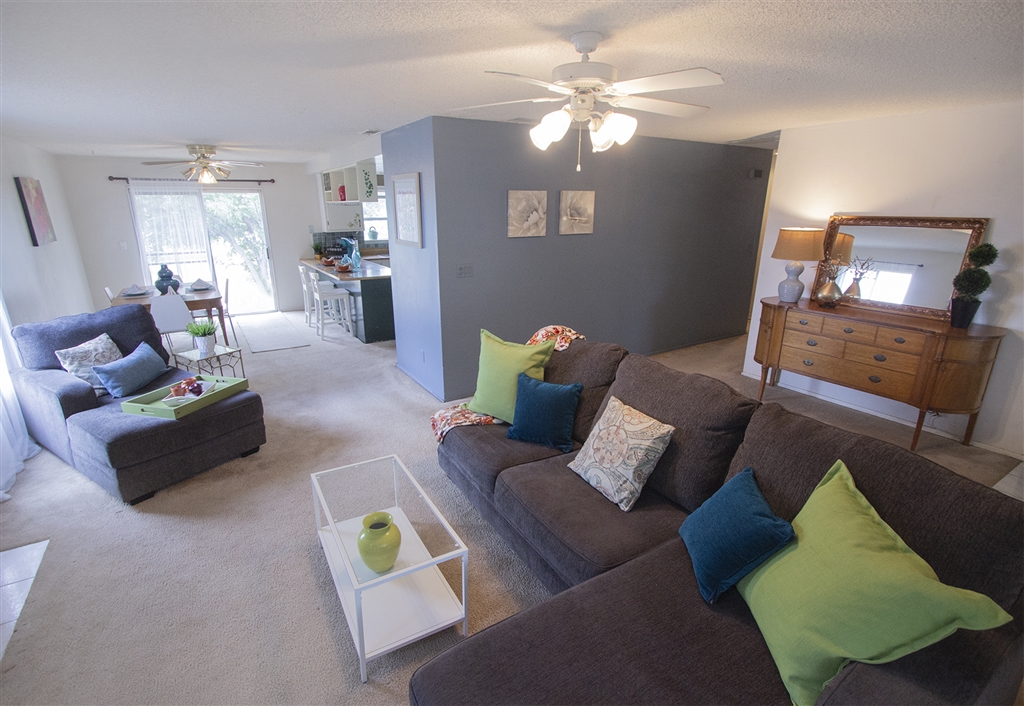 16740 Republican Way Ramona, CA 92065 - Photo 2 of 24