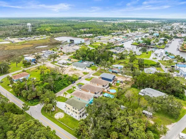 $450,000 | 5059 Oak Leaf Lane, Hernando Beach, FL 34607