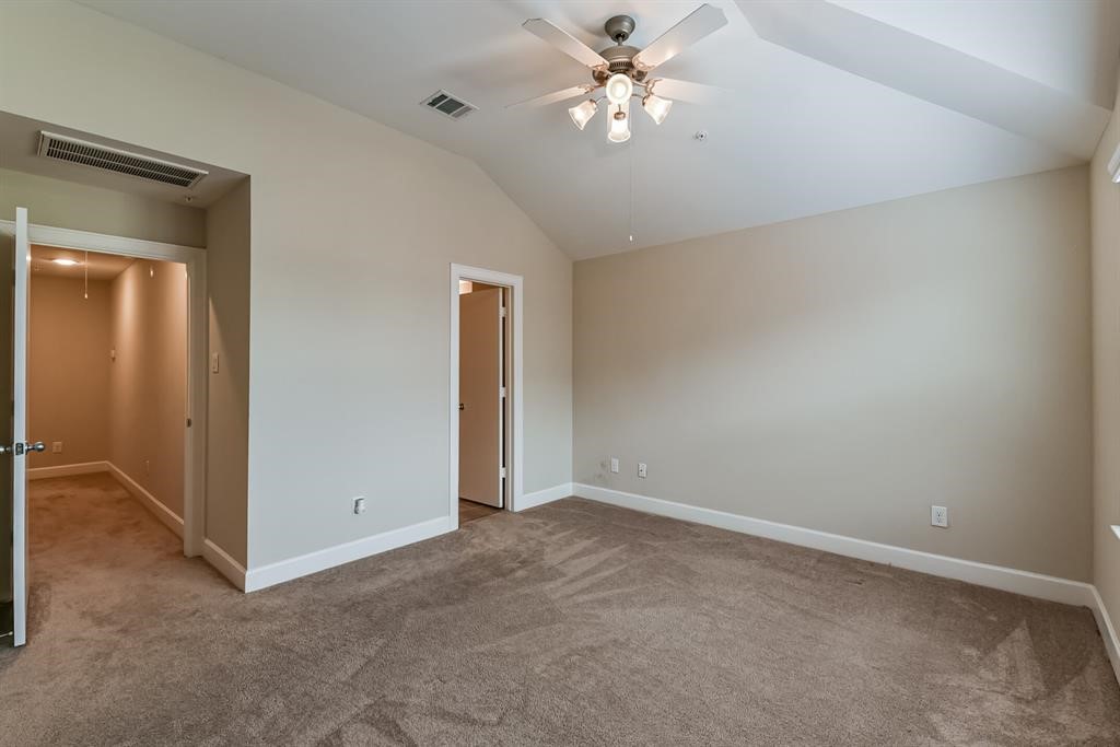 11315 South Main Street, Unit 304 Houston, TX 77025 - Photo 21 of 30