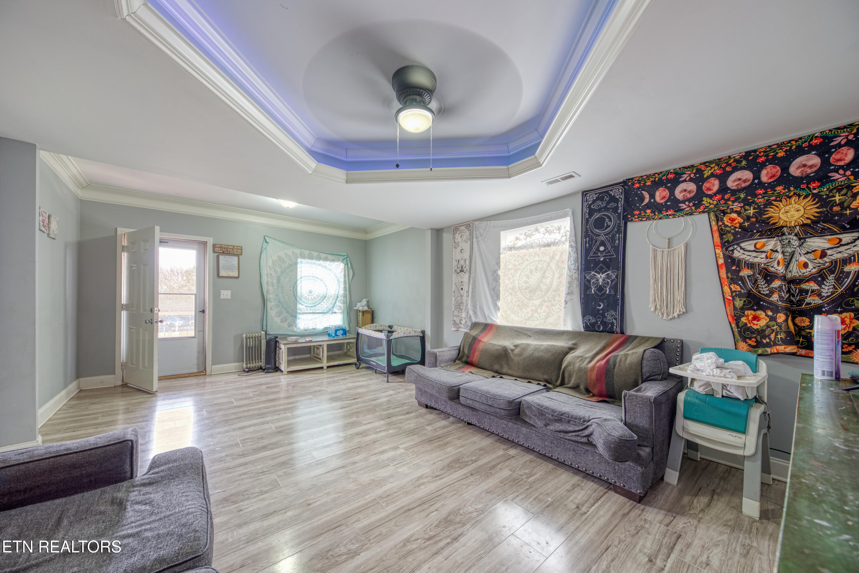 286 Harding Road Harriman, TN 37748 - Photo 7 of 19 0H3A9807_11