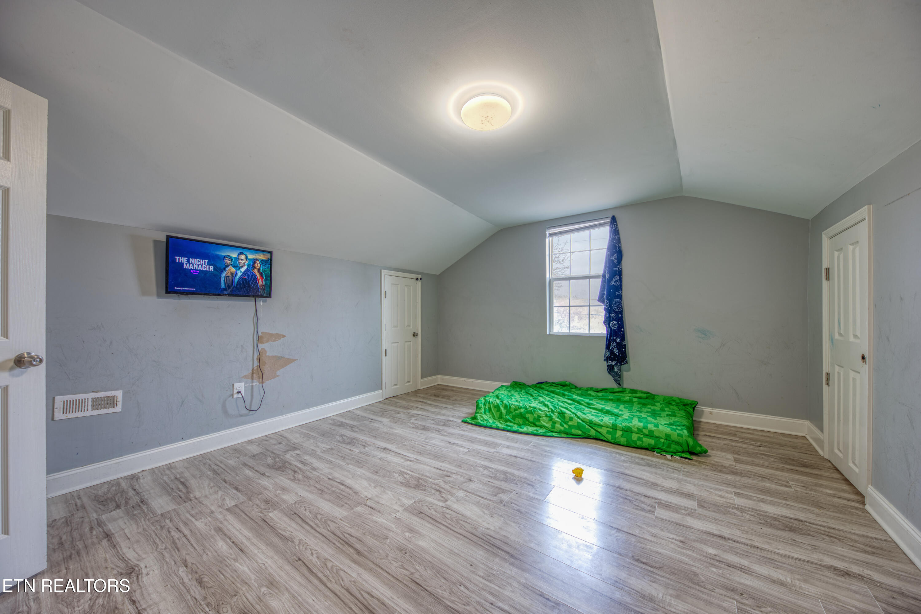 286 Harding Road Harriman, TN 37748 - Photo 8 of 19 0H3A9796_8