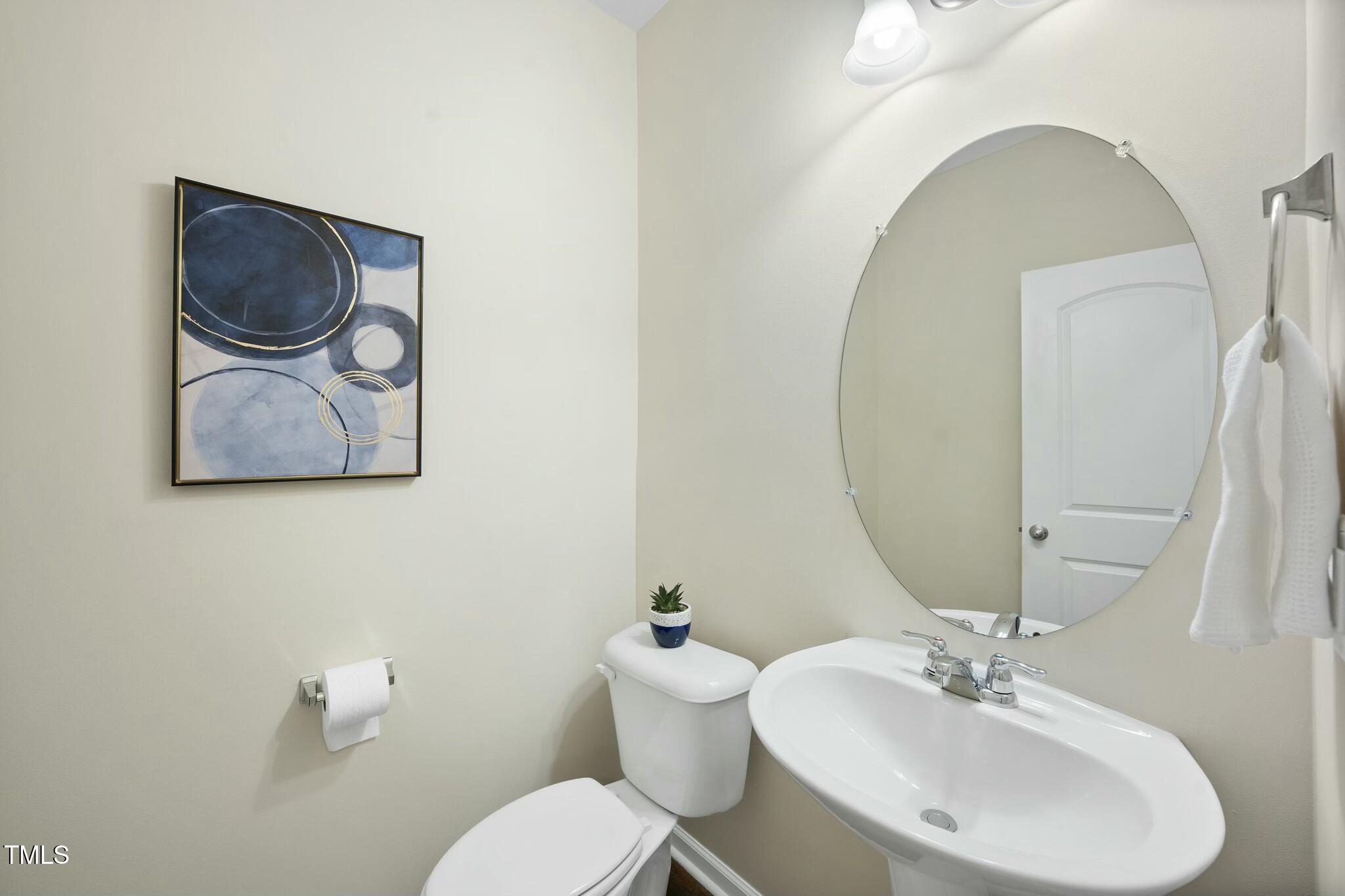 10105 Raven Tree Drive Raleigh, NC 27617 - Photo 12 of 26 tempImage8Onx20