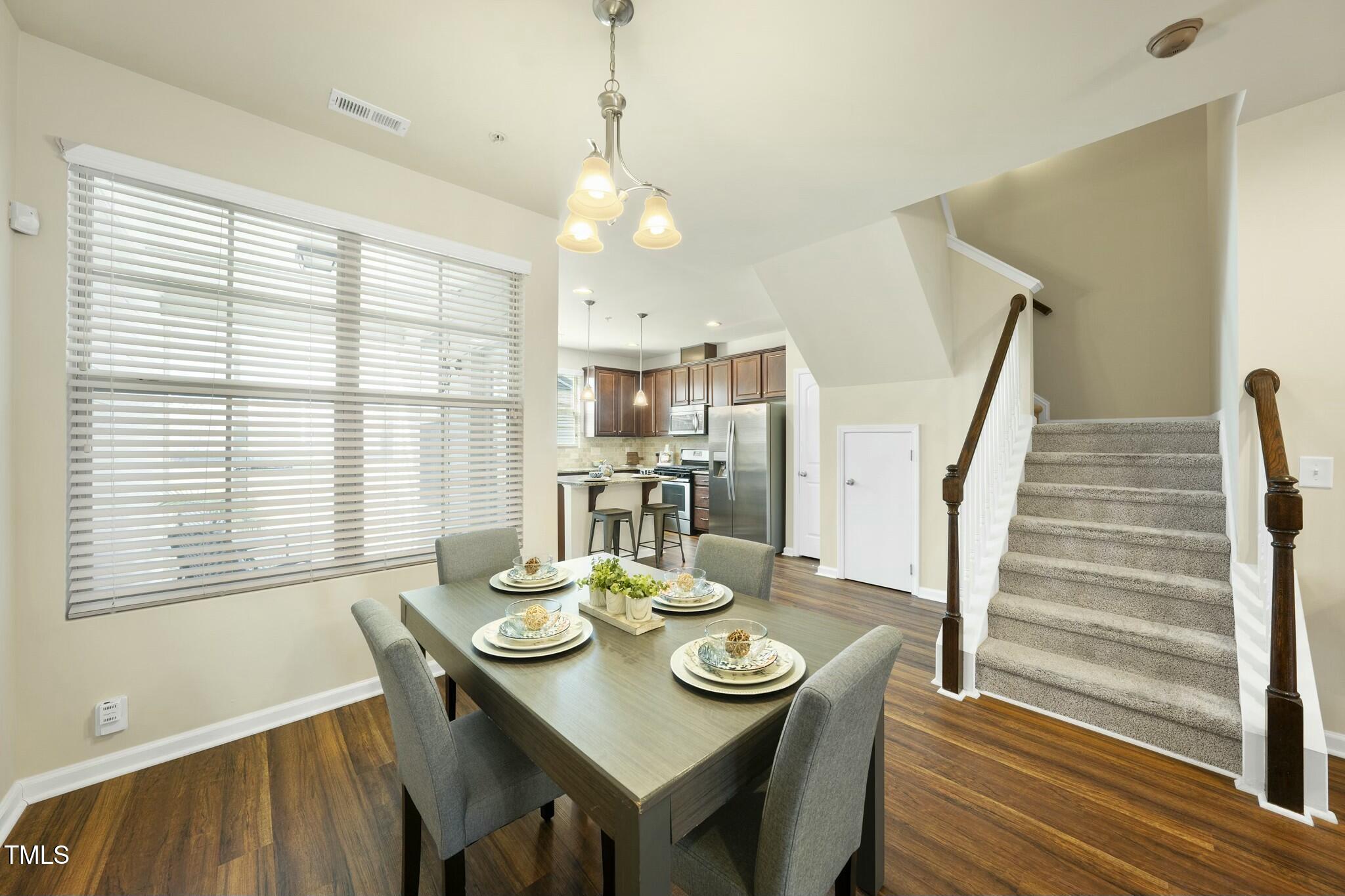 10105 Raven Tree Drive Raleigh, NC 27617 - Photo 6 of 26 tempImageDmSTWV