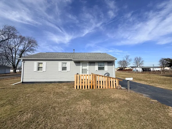 $75,000 | 502 East Mc Neil Avenue, Hoopeston, IL 60942