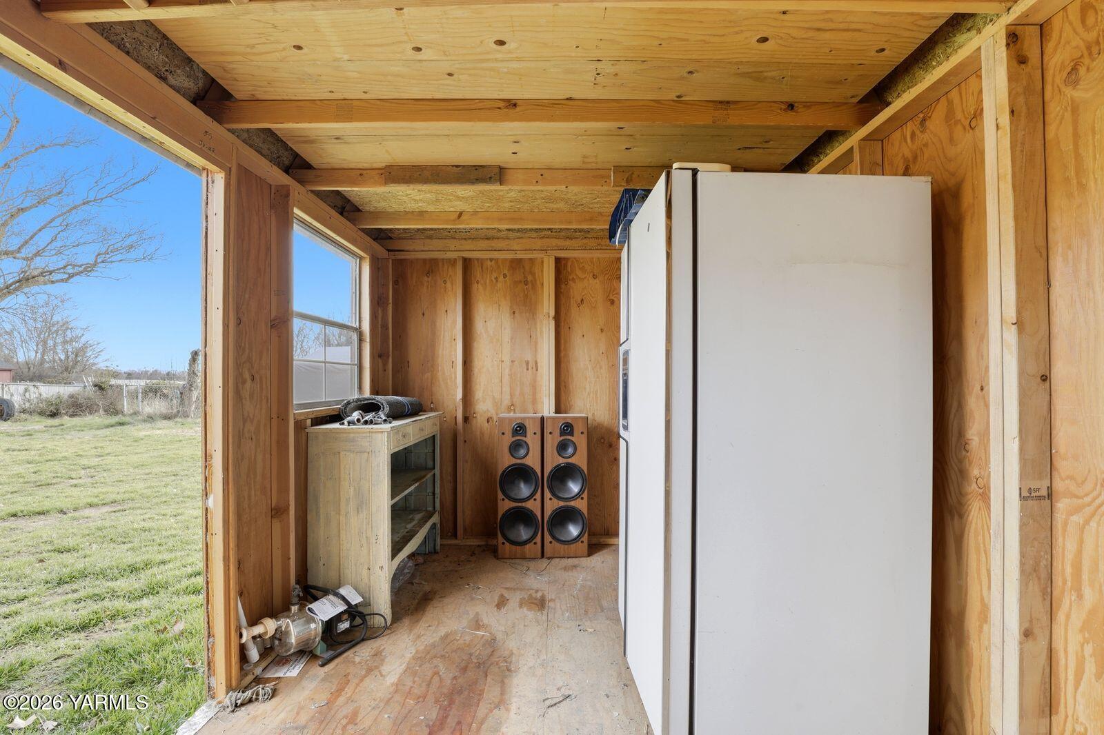 3012 Butterfield Road Yakima, WA 98901 - Photo 17 of 31 Inside of shed